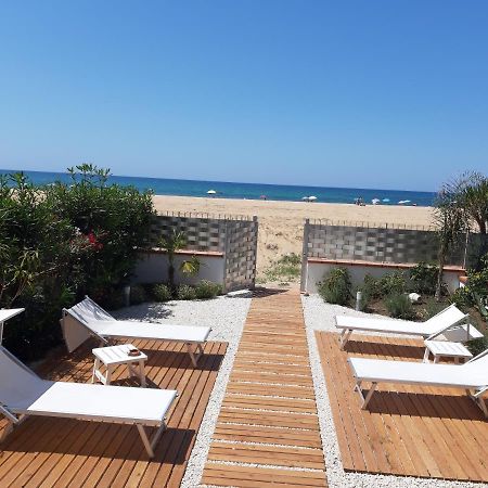 Doride Appartamento Sulla Spiaggia Balestrate Kültér fotó